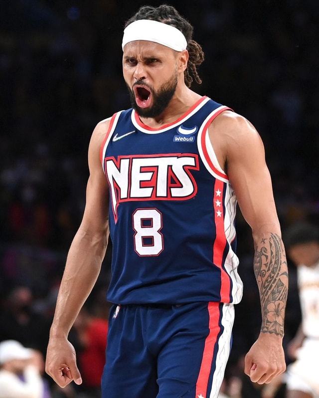 孟菲斯灰熊加时末段绝杀压哨，志在CBA常规赛名次提升，压力陡增，资深球员宣示担当的简单介绍