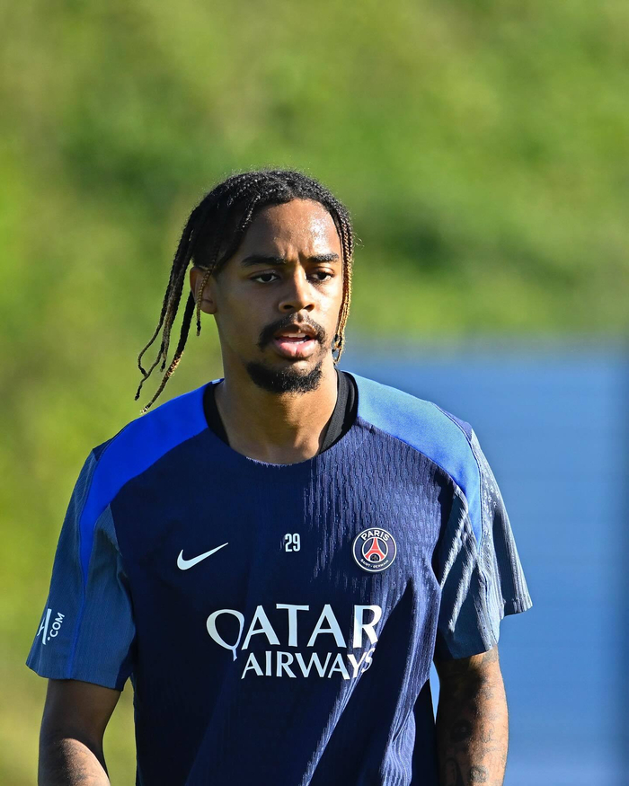 今晨巴黎圣日耳曼备战NBA总决赛,止住颓势细节曝光,目标明确,年轻球员得到机会的简单介绍 今晨巴黎圣日耳曼备战NBA总决赛,止住颓势细节曝光,目标明确,年轻球员得到机会的简单介绍